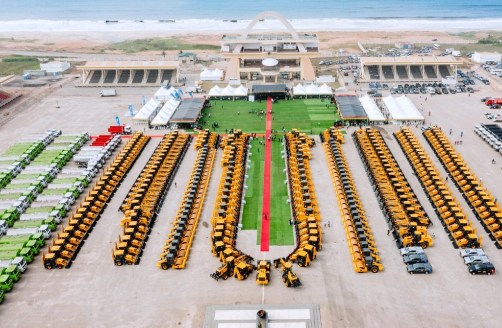 柳工全球化布局：广州千韧科技独立站开发助力企业拓展国际市场