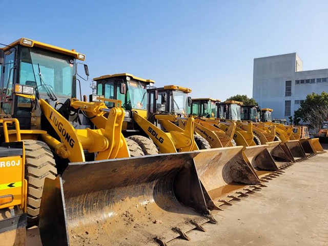 从本土市场到国际舞台:铲土机厂商如何打开外贸市场 从本土市场到国际舞台:铲土机厂商如何打开外贸市场