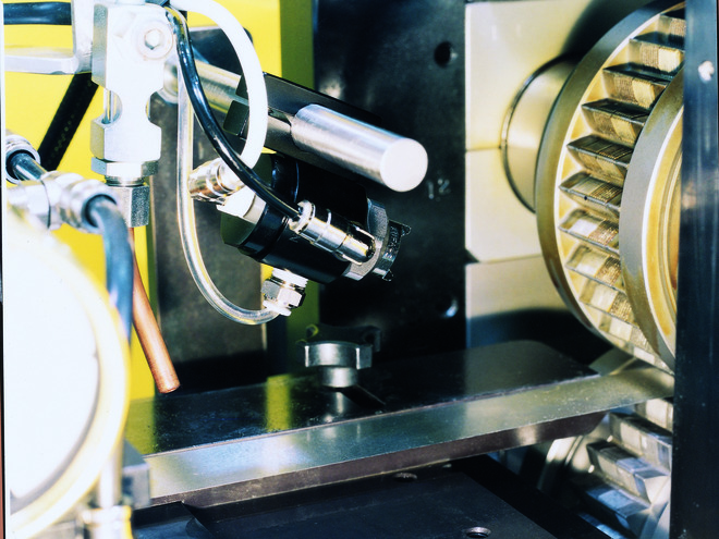 工程机械润滑系统配件外贸出口：如何通过定制化网站提升订单转化率